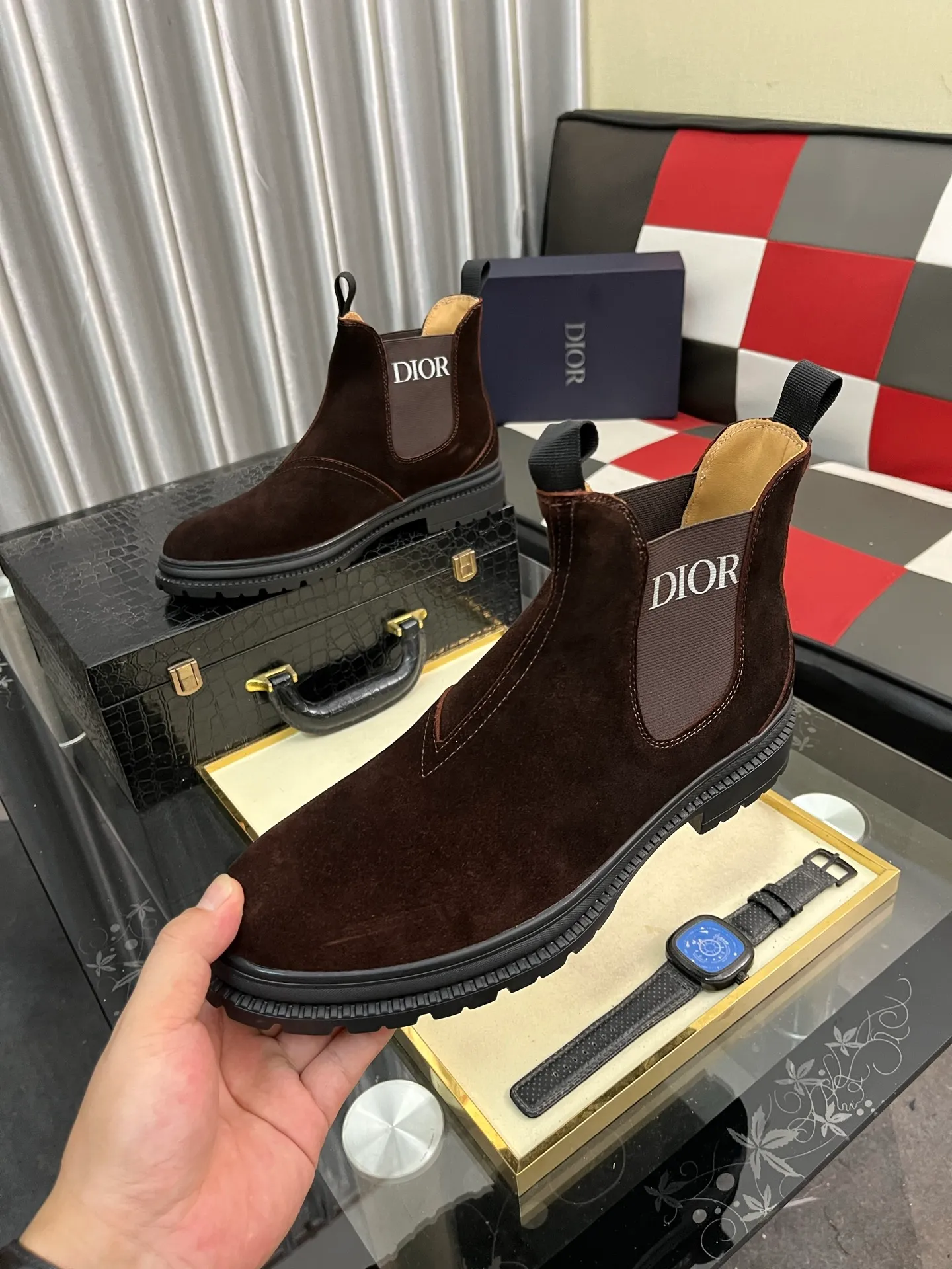Men's shoes 💰500⌚️⌚️"Dior" Gaoban short boots ⚠️⚠️Top purchasing agents🔍🔍Men's 2023 HK counters are on sale simultaneously. Sole: The original sole is specially provided by the original factory. The exclusive movable molded sole is super comfortable. The original factory and the single product are handmade🔍🔍. The details determine the quality. We only make shoes with care. You can enter and exit the counter at will. Welcome to compare. 🇮🇹Size: 38-444️⃣Colors available